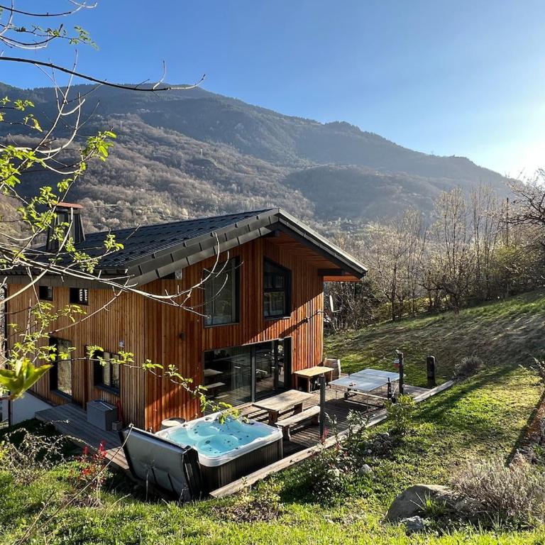 Chalet Les 3 marmottes, 12 personnes, jacuzzi - Chalet - 6