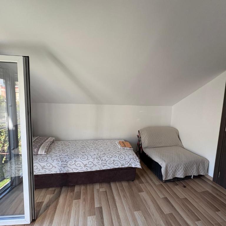 Solis Apartments Sutomore - Quadruple Room with Garden View - 8