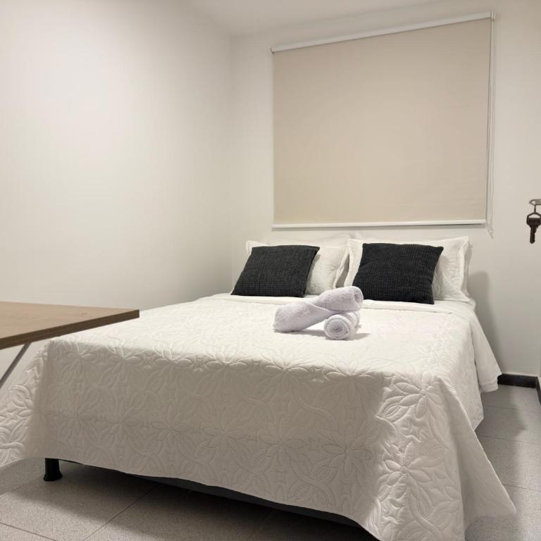 Apto compacto para 6 cerca al Aeropuerto - Apartamento de 2 dormitorios - 1