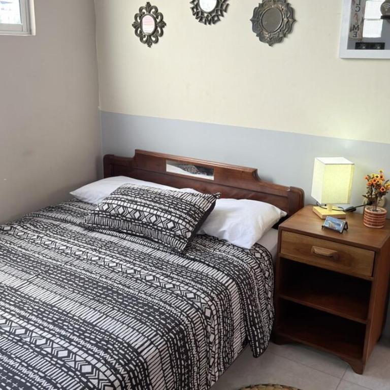 #2 Fresca, Luz Natural y Cerca de Todo 1-2 Personas - NO AC - One-Bedroom Apartment - 1