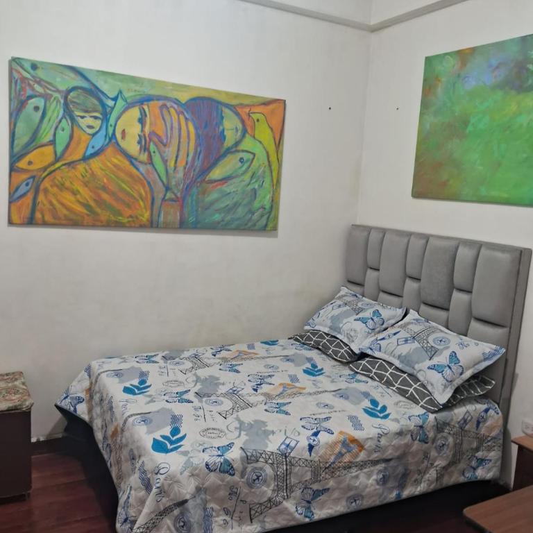 Hospedaje Parque Caldas Fundadores Manizales - Double Room with Shared Bathroom - 2