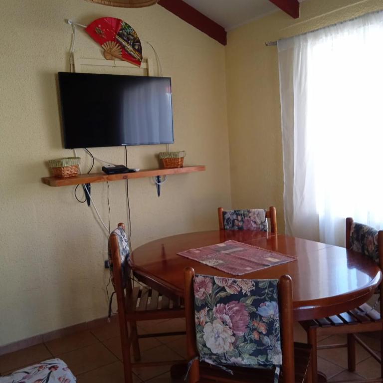 Casa Turistas pinamarga - Two-Bedroom House - 9