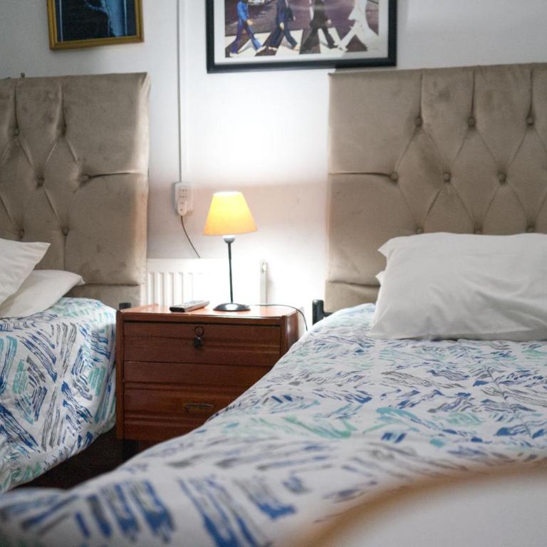 Hostal Estadio Nacional - Economy Twin Room - 2
