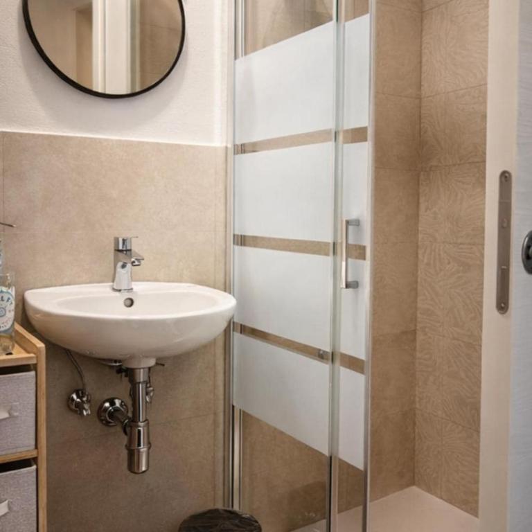 A Casa dei Nonni - Appartamento con 2 Camere da Letto - 15