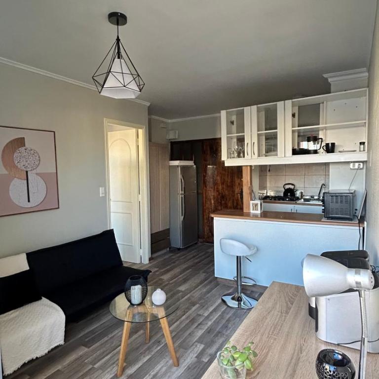 Departamento en pleno centro de Viña del Mar hasta tres personas - Two-Bedroom Apartment - 1