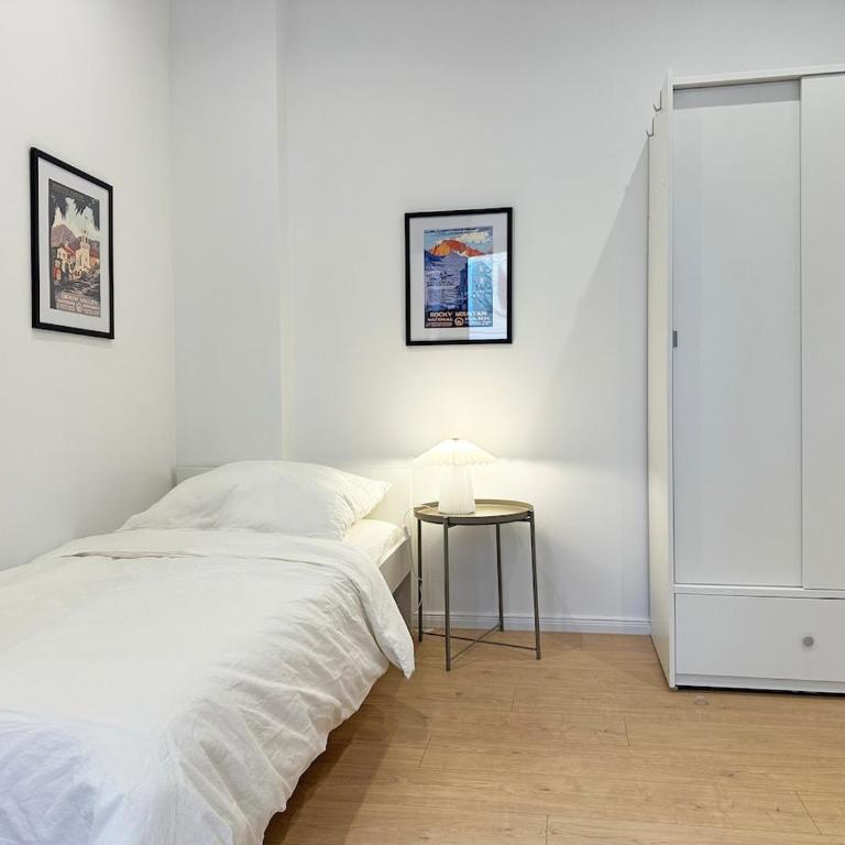 SIGGI4 - 3-Room Apartment for 5 - near Main Station - Apartamento de 3 dormitorios - 7