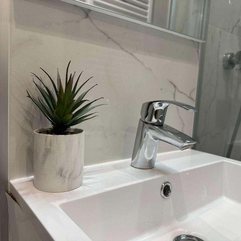 326 New Suite Hugo - Tiny Apartment Paris Center - Appartement - 15