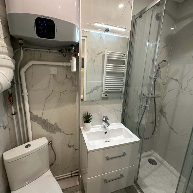 326 New Suite Hugo - Tiny Apartment Paris Center - Appartement - 16