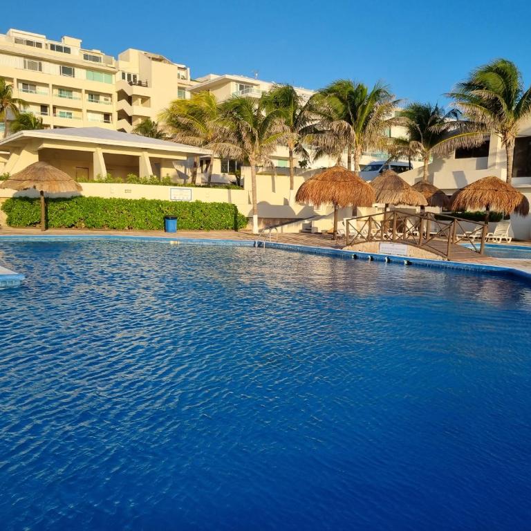 Ocean Turtle Nest, boutique beach apartment - Apartment with Sea View - 14