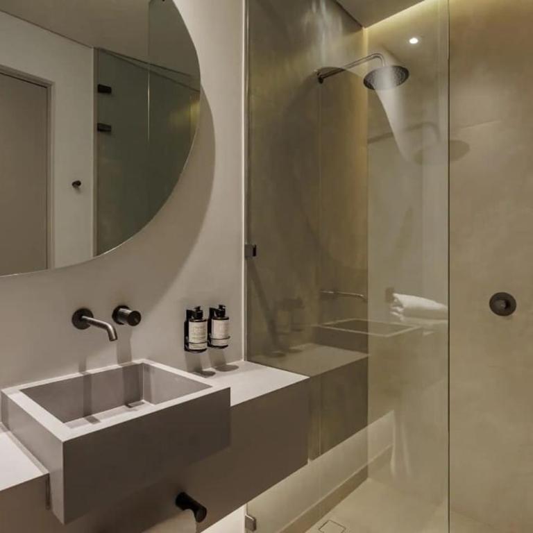 Penthouse con jacuzzi, amplio 5 habitaciones, poblado Medellin - Apartment - 43