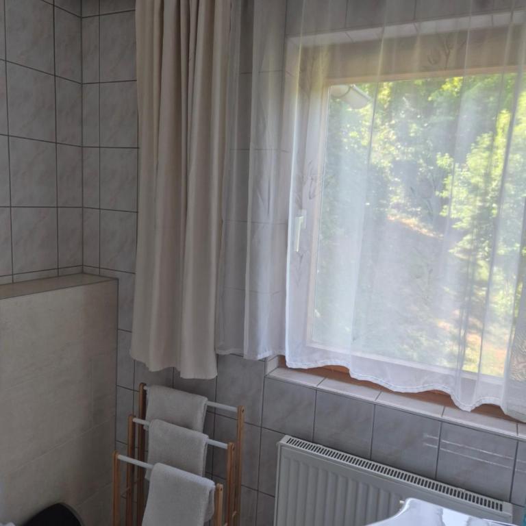 Singer-Hof - Apartment mit 1 Schlafzimmer, Balkon und Bergblick - 7