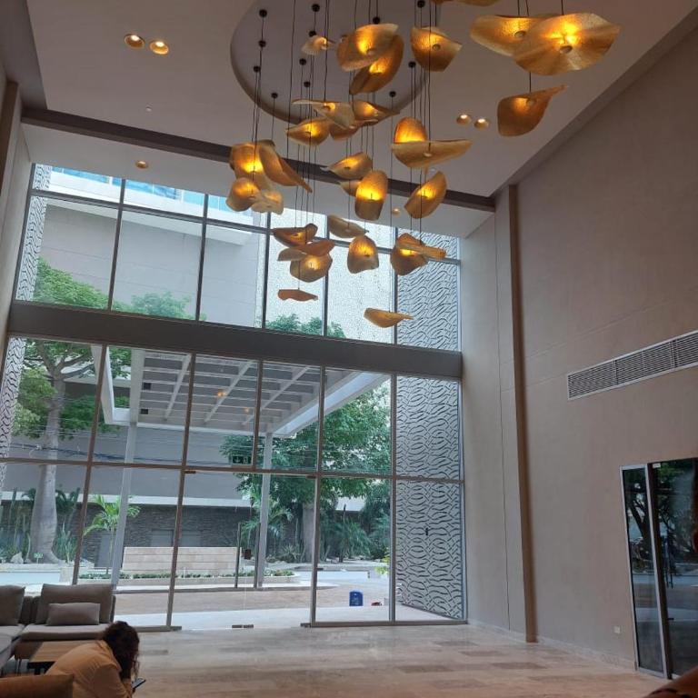 Beautiful Horizon Luxury Suite - One-Bedroom Apartment - 15