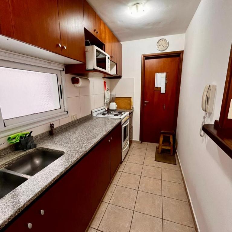 DEPARTAMENTO a 1 cuadra del ESTADIO ÚNICO DE LA PLATA - Apartamento de 1 dormitorio - 5