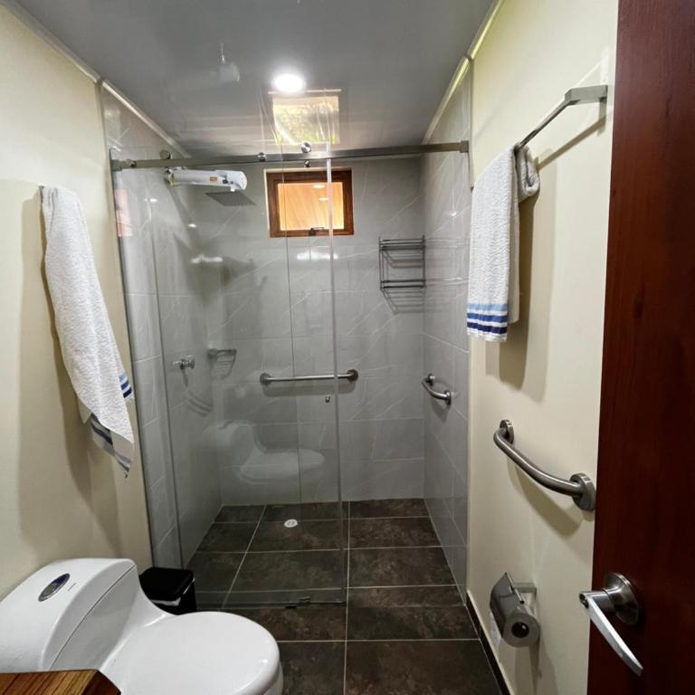 Villa Celeste - Habitación Doble con baño privado - 3