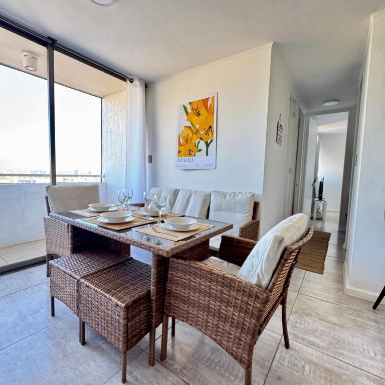 Departamento Don Diego XV vista despejada cercano a movistar arena, fantasilandia, Estadio nacional,especial para familias o grupos, parking interior previa reserva segun disponibilidad, tarifa diaria - Three-Bedroom Apartment - 2