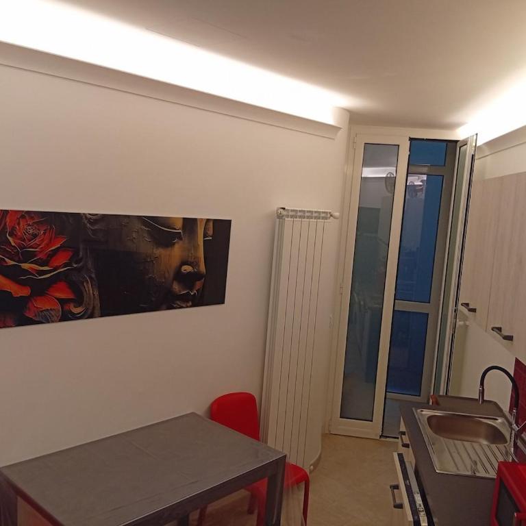 Casa Perego in Savona - Appartamento con 2 Camere da Letto - 19