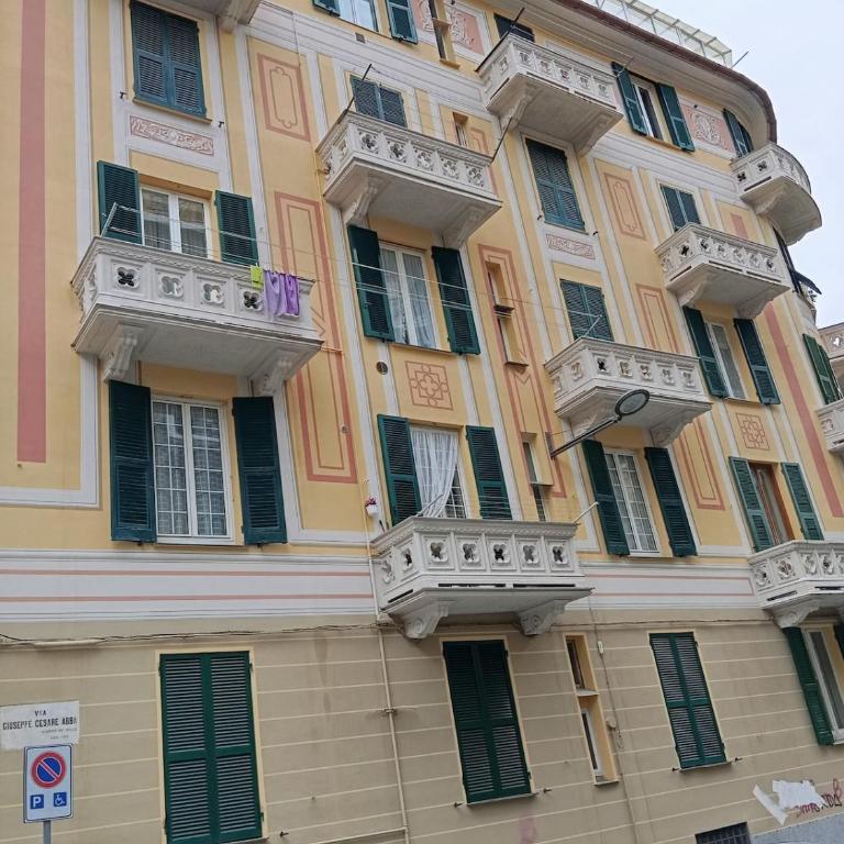 Casa Perego in Savona - Appartamento con 2 Camere da Letto - 38