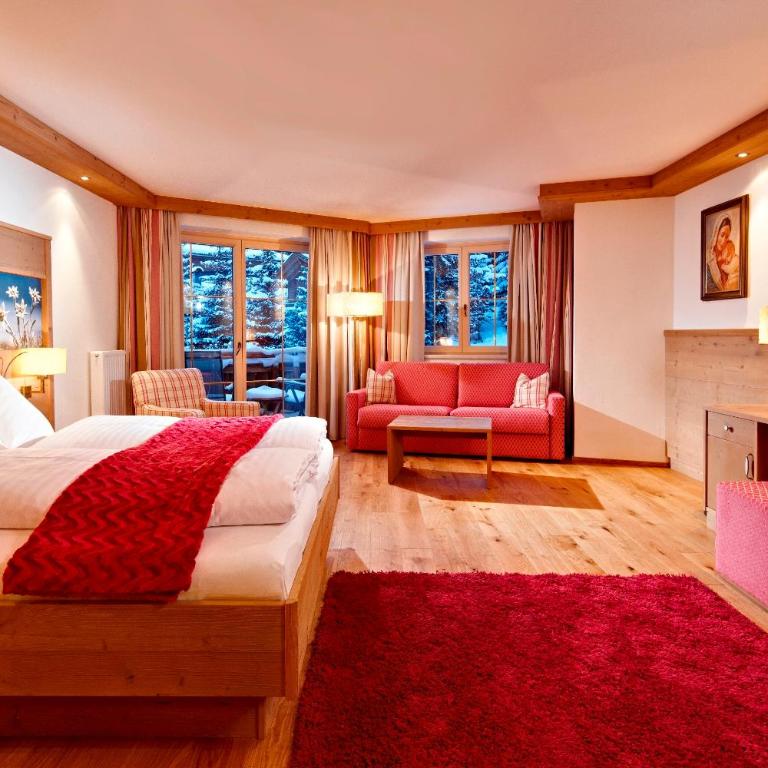 Biohotel Castello Königsleiten - Comfort Doppelzimmer mit Balkon und Bergblick - 2
