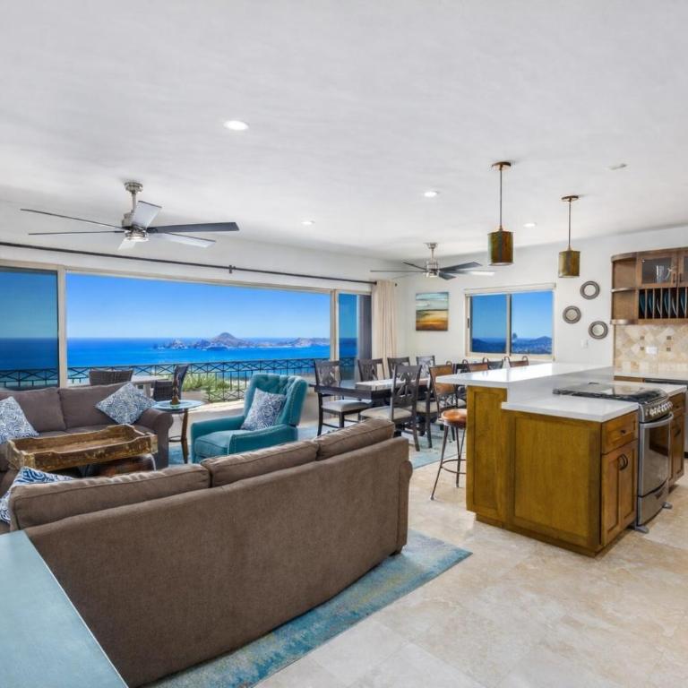 Mesmerizing Ocean & Arch Views King Beds Pool Luxury Family Friendly - Apartamento de 3 dormitorios con vistas al océano - 2