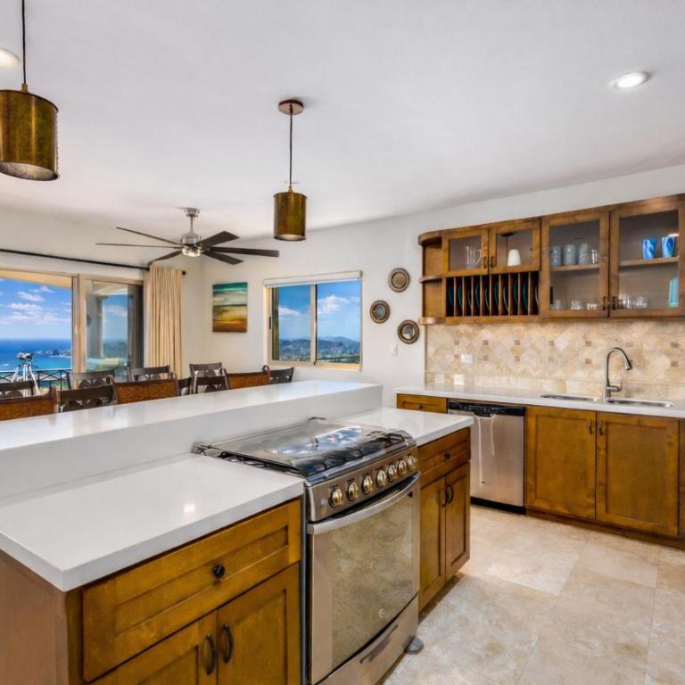 Mesmerizing Ocean & Arch Views King Beds Pool Luxury Family Friendly - Apartamento de 3 dormitorios con vistas al océano - 8