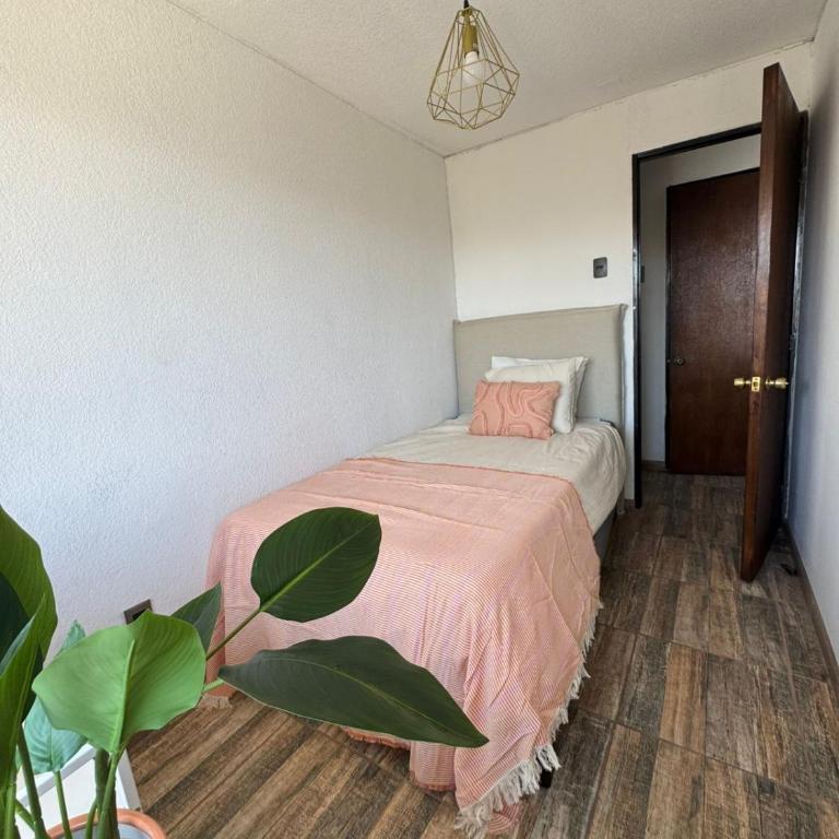 Las Condes Dept 3 dormitorios y 2 baños a pasos de Parque Arauco - Three-Bedroom Apartment - 14