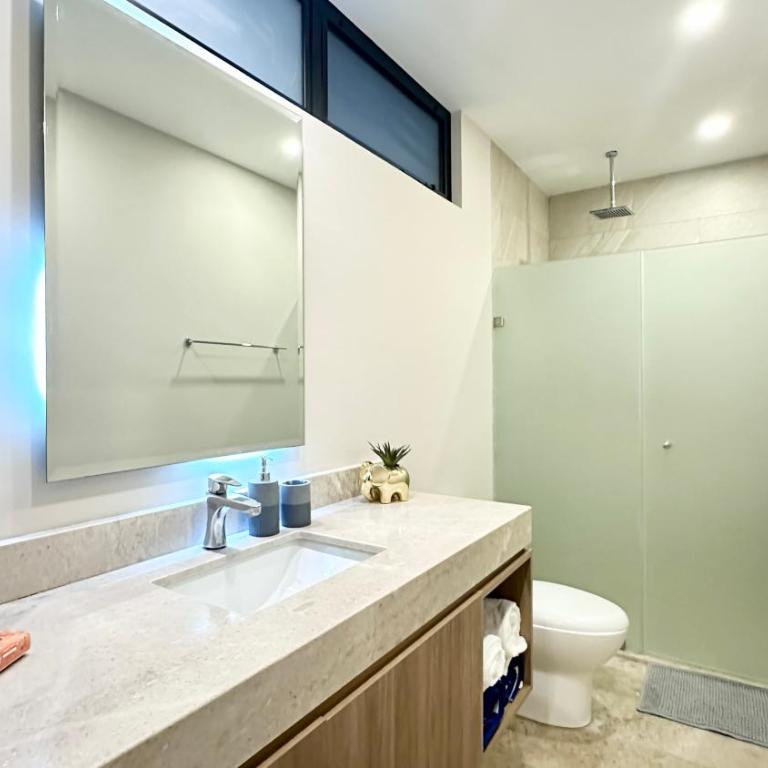 Infinity pool with panoramic view in Mérida - Two-Bedroom Apartment - 18