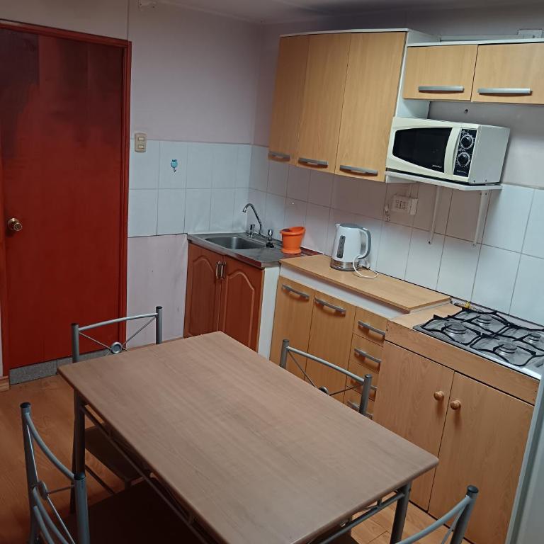 Casa de alojados - Two-Bedroom House - 14