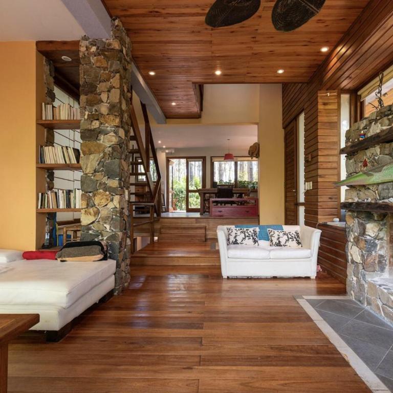 Lujo para 6 CASA CON PILETA MAR DE LAS PAMPAS - Casa de 3 dormitorios - 2