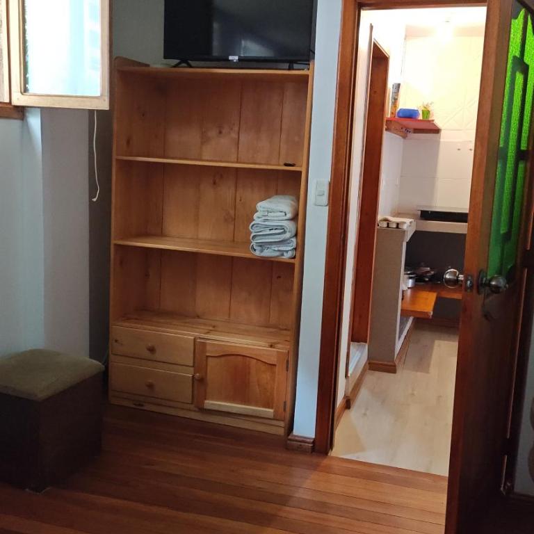 Café Hood - One-Bedroom Apartment - 4