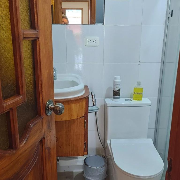 Café Hood - One-Bedroom Apartment - 10
