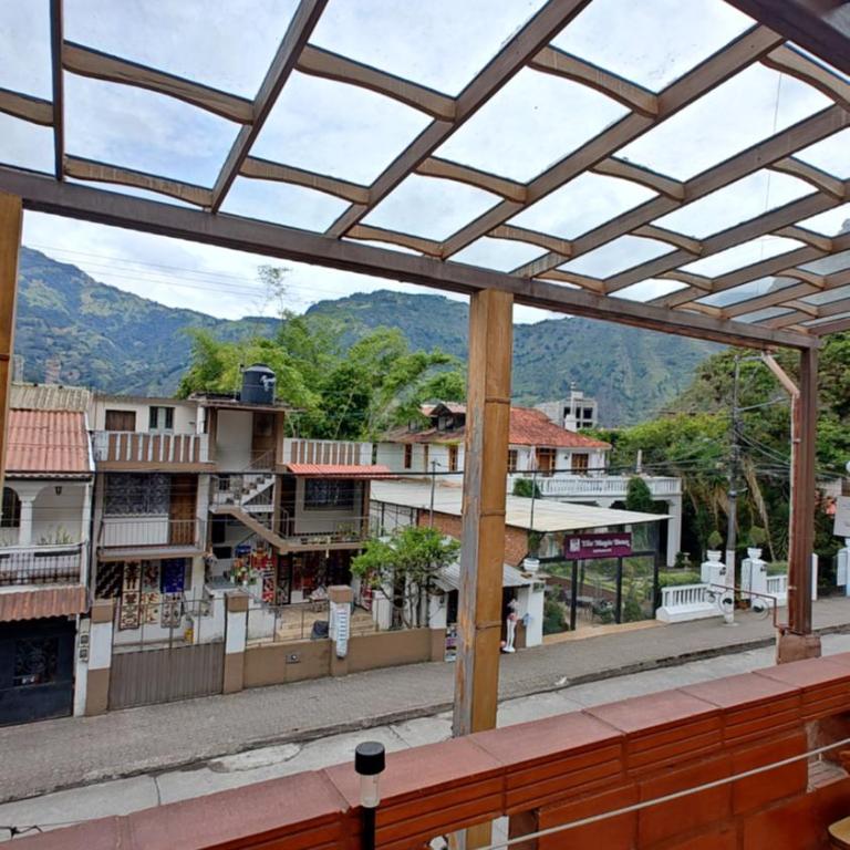 Café Hood - One-Bedroom Apartment - 18