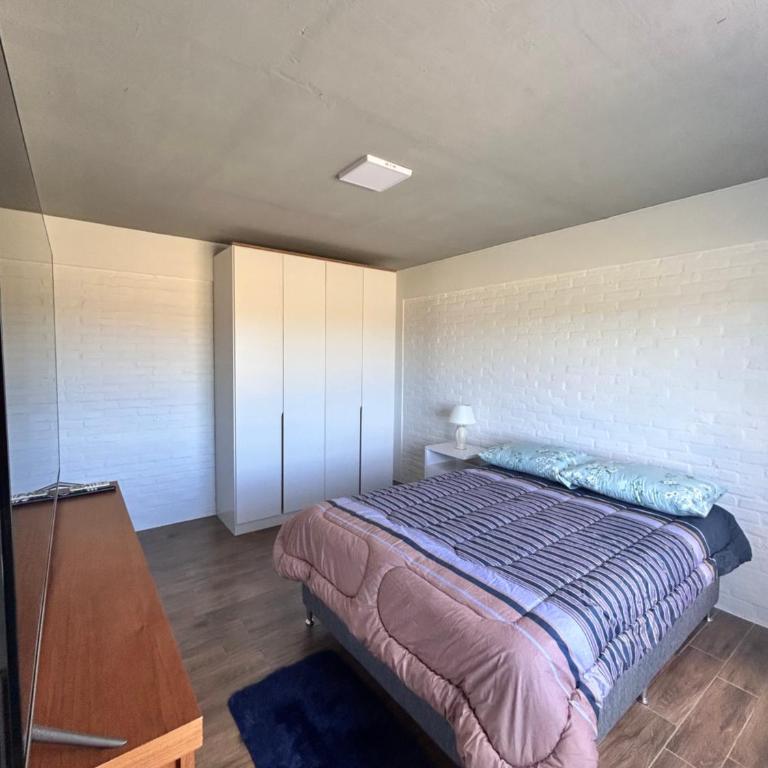 Chacra Piriápolis - Four-Bedroom House - 11