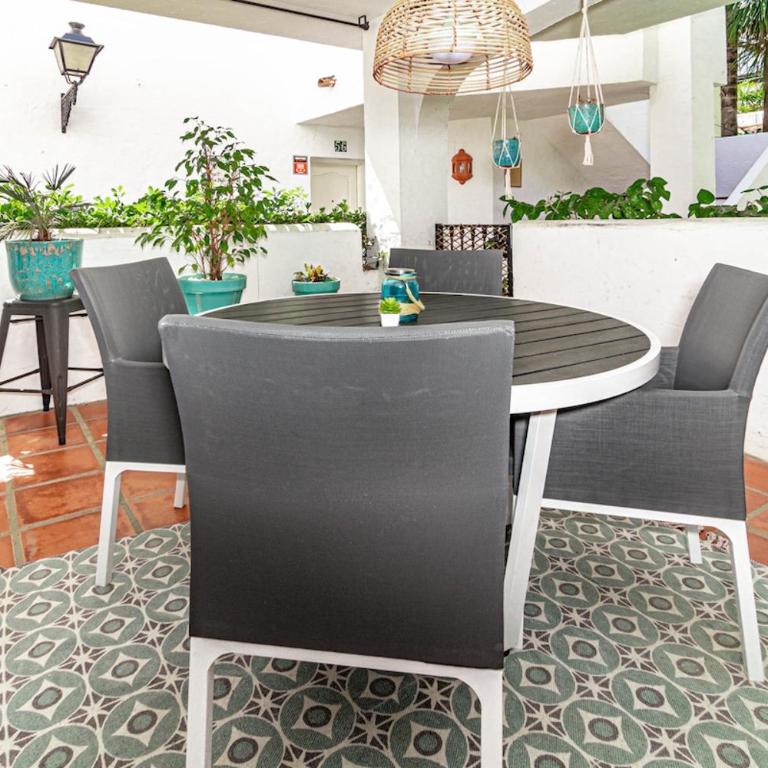 LNM43- Cozy holiday home close to Puerto Banus - Apartamento - 44