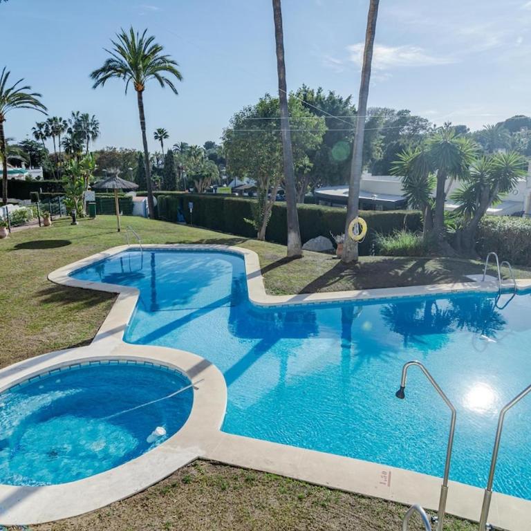 AB4 - Lovely holiday home walking distance beach - Apartment - 43