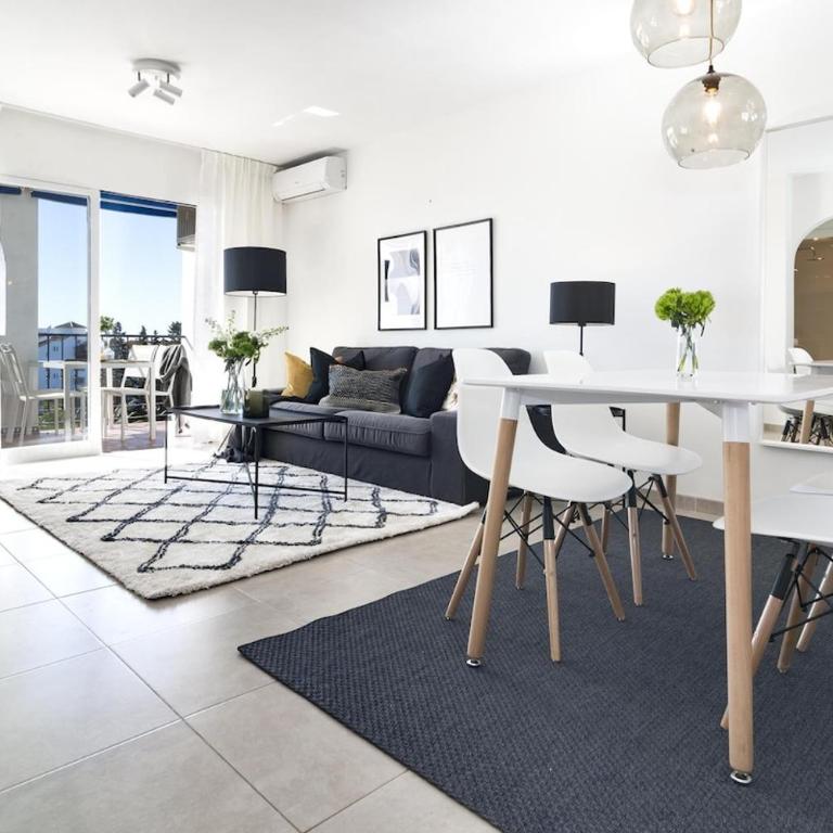 RDM - Stylish Holiday Apartment with Ocean Views - Apartamento - 1