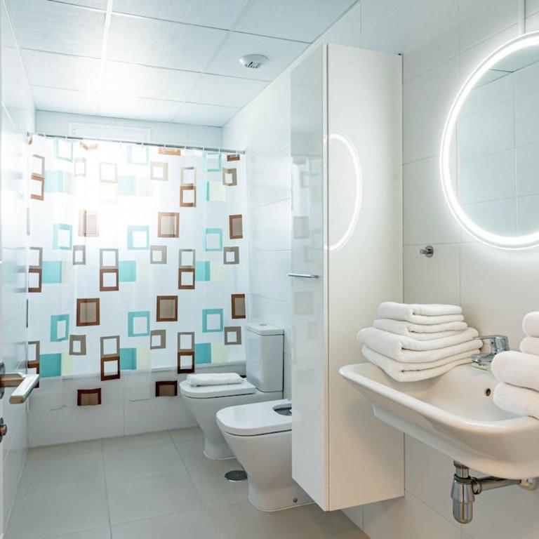 JG3.6B- Luxury Penthouse with Spacious Balcony - Apartment - 14