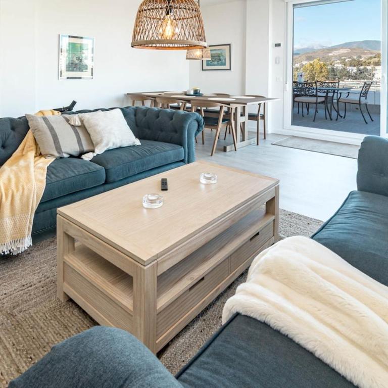 JG3.6B- Luxury Penthouse with Spacious Balcony - Apartment - 19