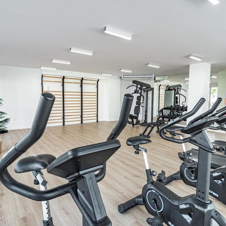 JG3.6B- Luxury Penthouse with Spacious Balcony - Apartment - 35