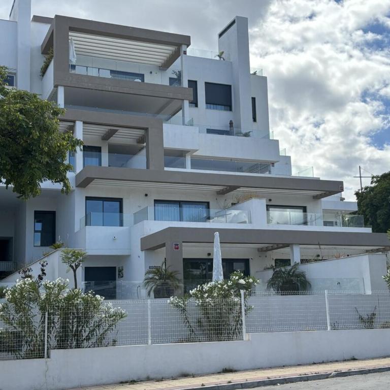 SB3.11G - Modern well connected 2 bed apartment - Apartamento - 28