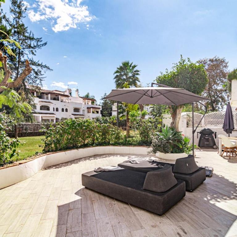 GC - Spacious flat in Golden beach Marbella - Apartamento - 1