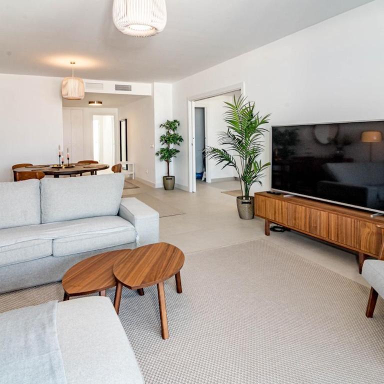 LME101A- Lovley Apartment with stunning views - Apartamento - 13