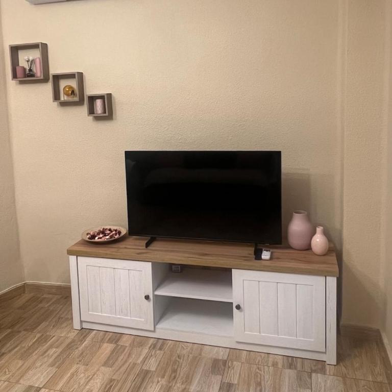 Pearl by the sea - Two-Bedroom Apartment with Terrace - 7