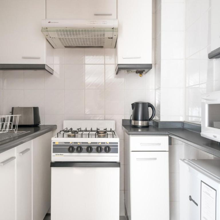 Lovely STUDIO MUT Costanera Center El Golf - One-Bedroom Apartment - 8