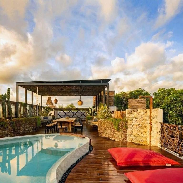 Fantastic 6BR Luxury Penthouse Villa 12ppl Rooftop Pool & Bathtub - Villa Deluxe - 1