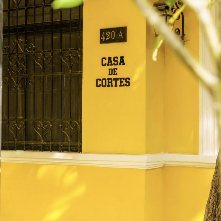 Casa De Cortes - Deluxe King Room - 2