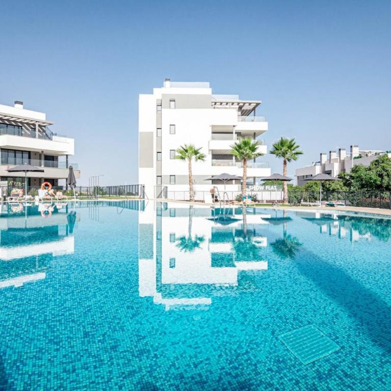 LME9. F2 - Top class flat in Estepona near beach - Apartment - 2