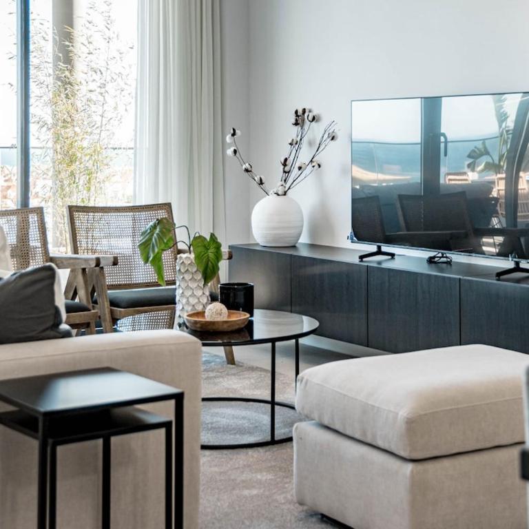LME14.4A Spacious luxury family home - Apartment - 1