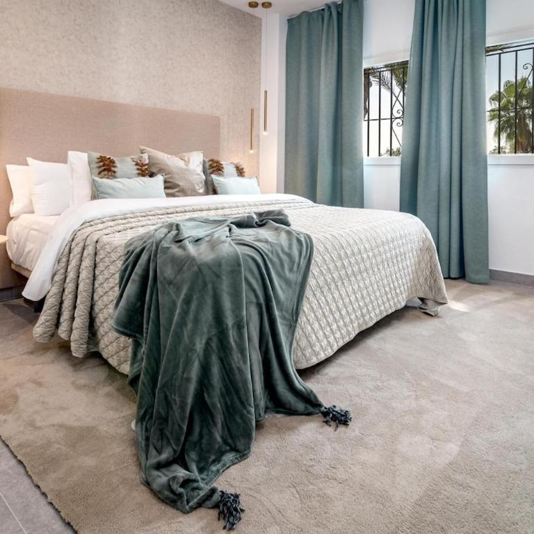 AB3 - Spacious holiday home Puerto Banus - Apartment - 3