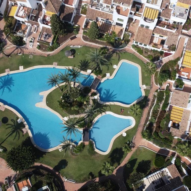 AB3 - Spacious holiday home Puerto Banus - Apartment - 12