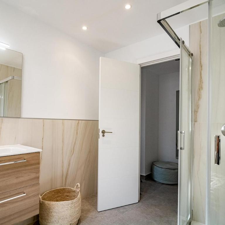 AB3 - Spacious holiday home Puerto Banus - Apartment - 42